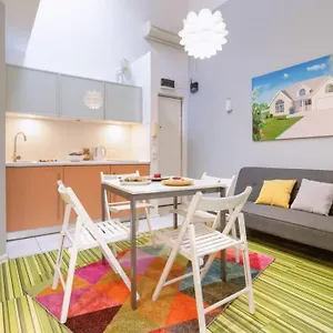 Cupcake 2 Bedroom Loft Apt In Location! Kraków